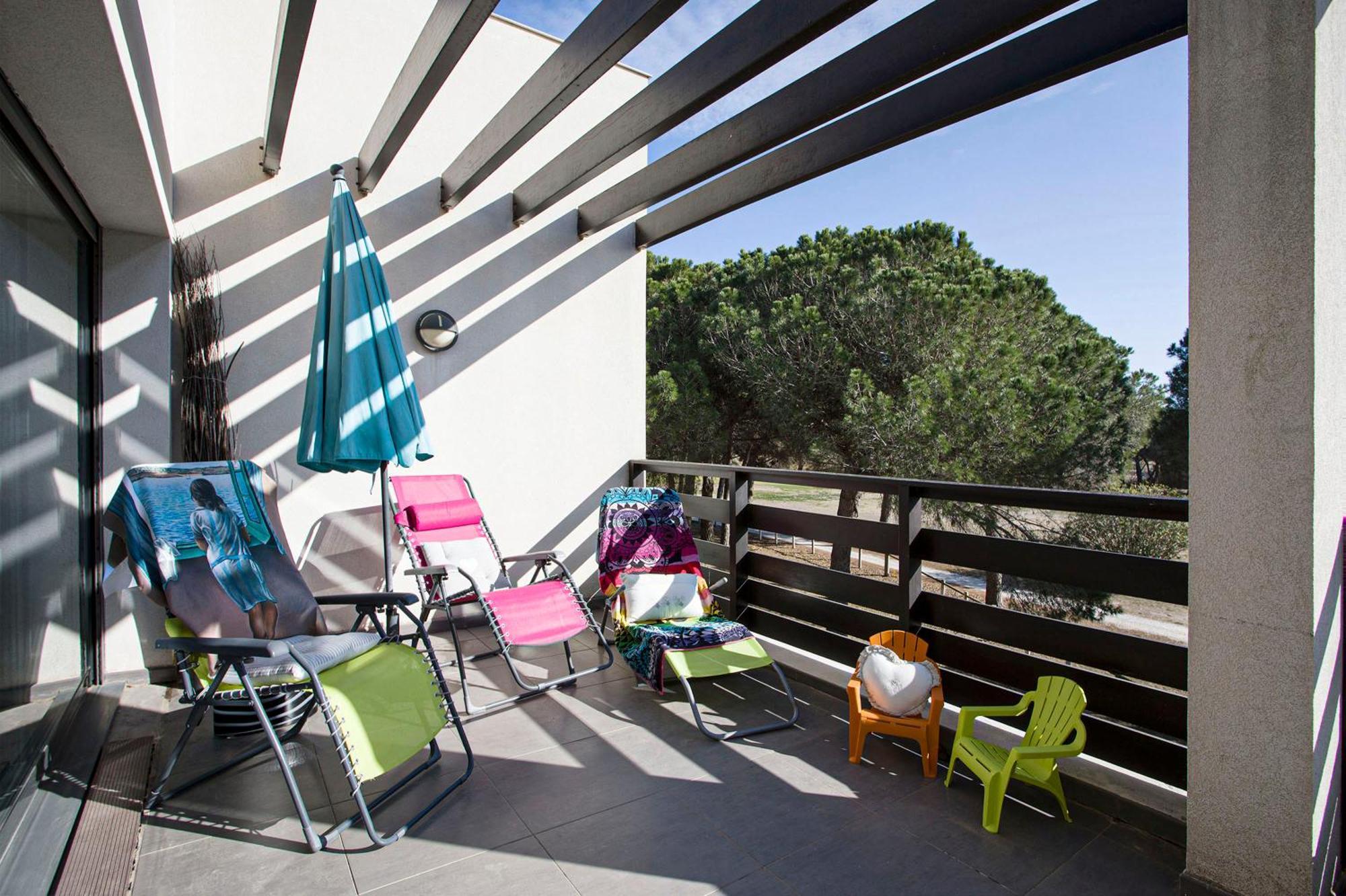 Vert Paradis - Vue Apaisante Sur Golf, Pins Parasols, 2E Etage - 80 M2 Dont Terrasse Avec Pergola, 2 Chambres, 3Et Iles, 3 Clim, Wifi - Piscine, Parking Et Park A Velos, Ascenseur - En Option Linge, Menage - Pistes Cyclables, Mer A Proximite Saint-Cyprien  Exterior foto